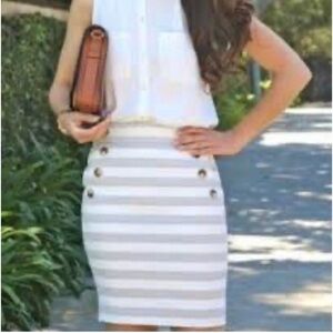 Ann Taylor Loft petites pencil skirt. Size 10P grey/white striped